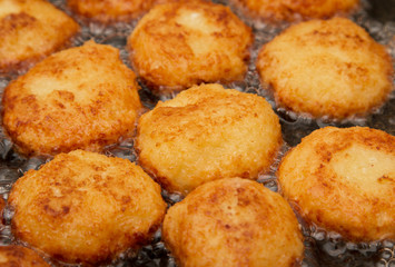 fried cheesecakes
