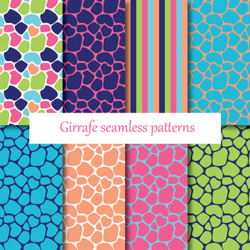 Giraffe seamless pattern set © triplet2012