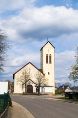 Fototapeta na wymiar Kirche in Biringen