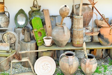 Clay and wood antiques