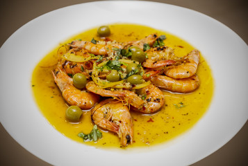 Shrimps with garlic and olive oil