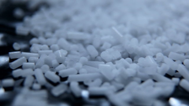 little bits of cryogen on the table