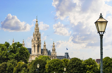 Blick auf das Rathaus in Wien