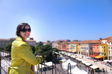 Fototapeta na wymiar tourist woman in verona