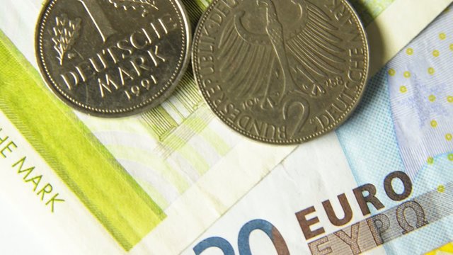 Von der DM zum Euro