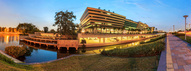 Fototapeta premium Government Complex Building