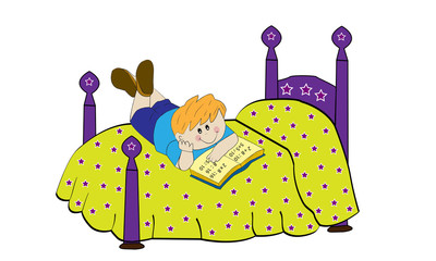 Niño estudiando en la cama.