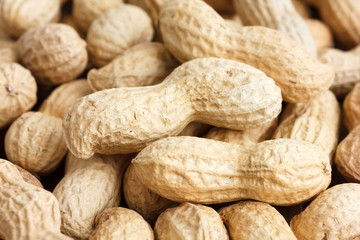 Detail of peanuts in shells. In perspective.