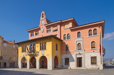 Fototapeta na wymiar Rathaus von Muggia / Friaul / Italien