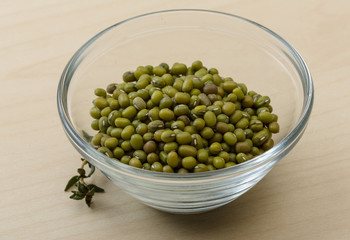 Dry green beans