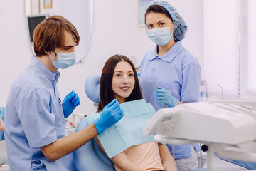 Obraz premium visit to the dentist