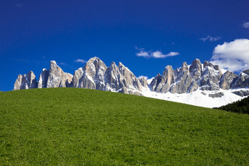 ドロミティ地方のオードレ山脈