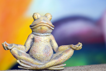 stone frog who meditates