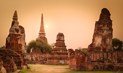 Fototapeta na wymiar Wat Mahatat. Panorama