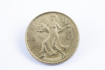 La lira, moneta da duecento lire