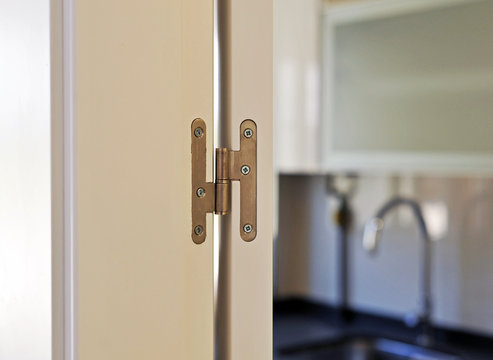 Bisagra de la puerta nueva