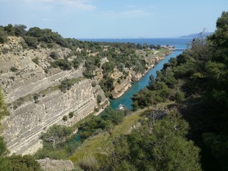 Fototapeta na wymiar Corinth canal