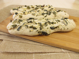 Kürbiskern-Brotstangen