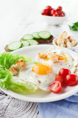 Breakfast with fried egg