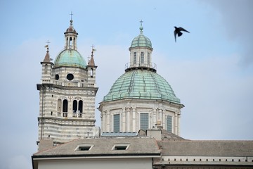 Fototapeta na wymiar Duomo di Genova