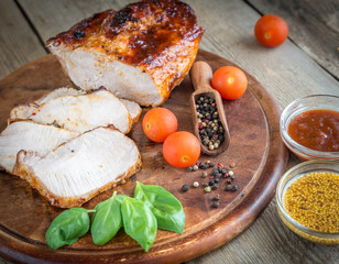 Grilled pork with fresh vegetables