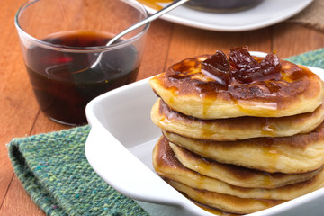 pancakes with jam