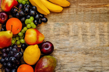 mango, lemon, plum, grape, pear, orange, Apple, banana, avocado