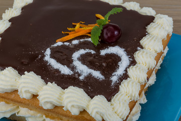 Chocolate icing cake