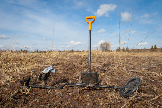 Metal Detector Bounty Hunter