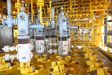 Oil and gas production slot on the platform
