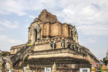 Fototapeta na wymiar ancient Pagoda