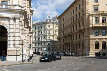 Fototapeta na wymiar Улица в Вене. Австрия