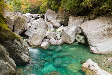 安居渓谷　荒男谷