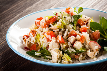 Roasted white meat, rice and vegetables