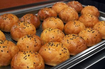 fresh baked hot buns