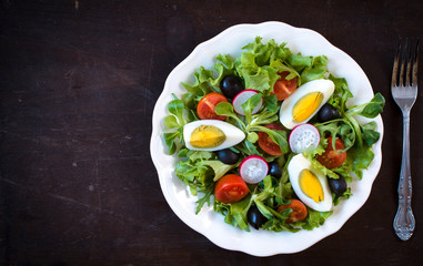 Fototapeta na wymiar Tasty salad