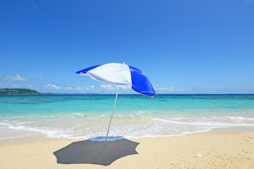 コマカ島の美しいビーチ