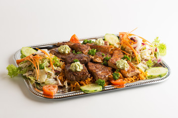 Grillteller mit viel Fleisch