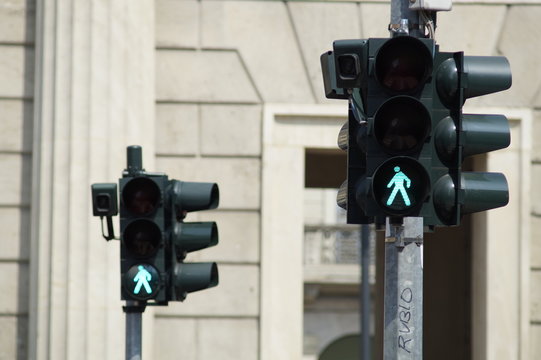 pedestrian lights