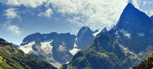 Кавказские горы © chingis61