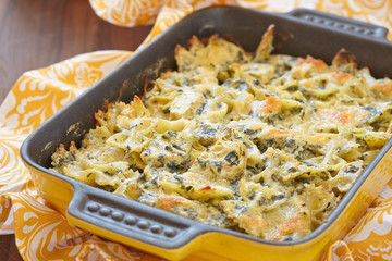 Baked pasta with spinach