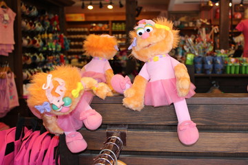 Мягкие игрушки в магазине