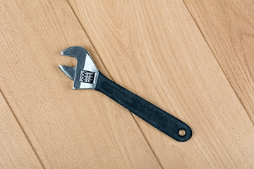 adjustable wrench