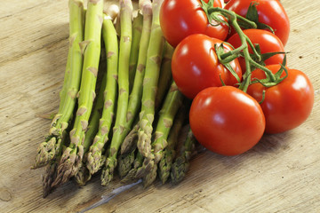 asperges et tomates 18042015