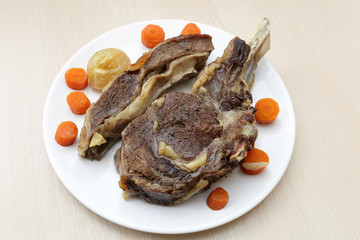 Baked meat