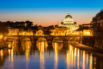 Fototapeta na wymiar The Papal Basilica of Saint Peter in the Vatican.