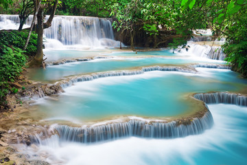 Turquoise water of Kuang Si waterfall