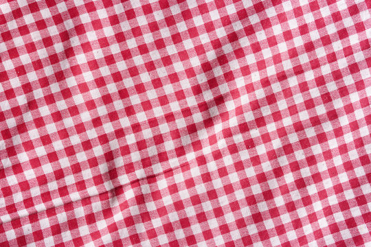 Fototapeta Red and white picnic tablecloth texture.