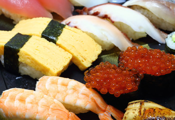 寿司　盛り合わせ