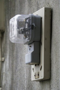 電気メーターボックス Photos Royalty Free Images Graphics Vectors Videos Adobe Stock 電気メーターボックス Photos Royalty Free Images Graphics Vectors Videos Adobe Stock
